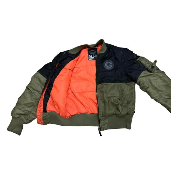 Genuine Olive Green Men’s Bomber Jacket With Orange Inside Size Medium - Picture 2 of 4